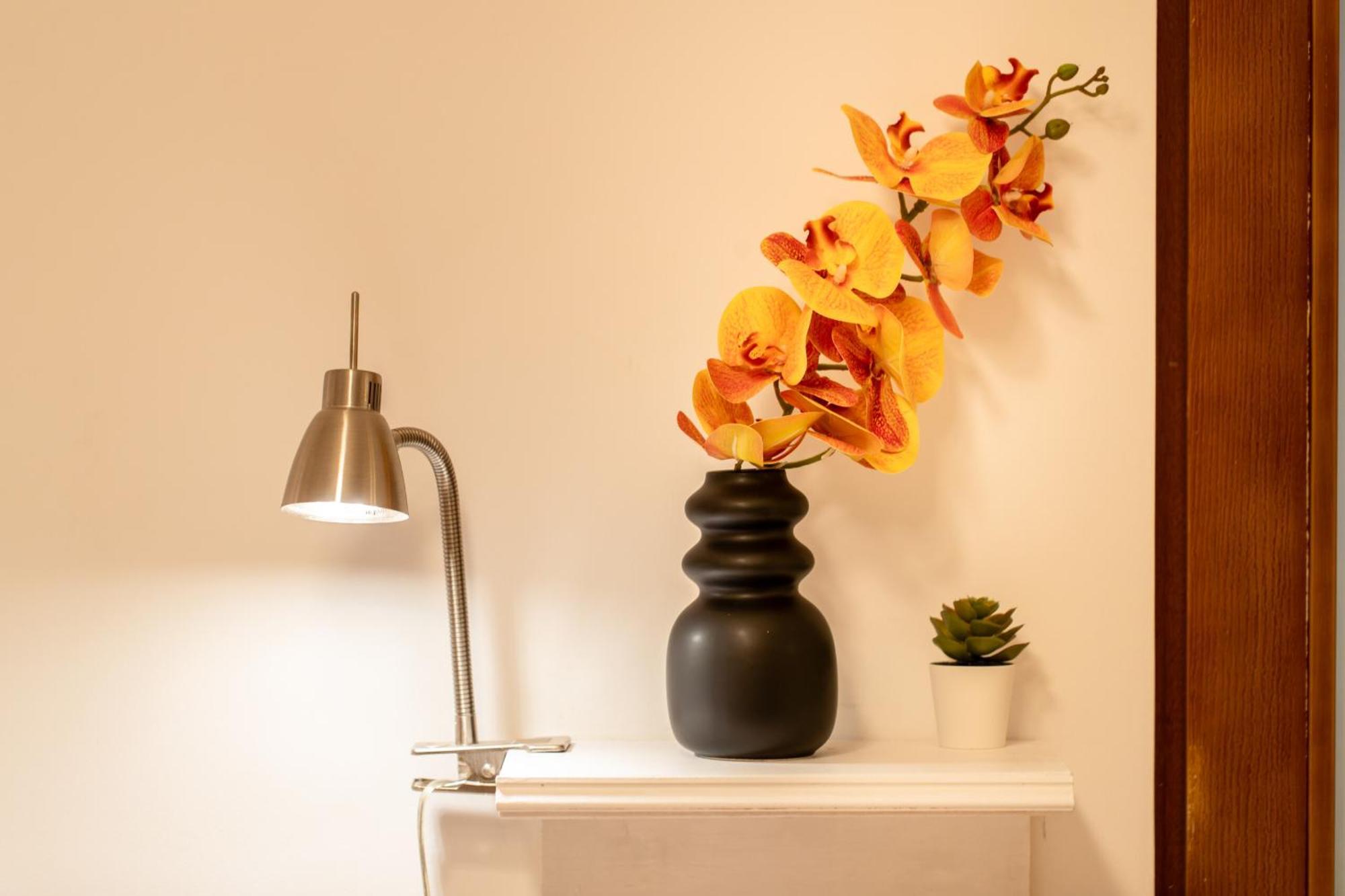 2Br Apartment At Piata Natiunilor Unite: Perfect For City Center Stays บูคาเรสต์ ภายนอก รูปภาพ