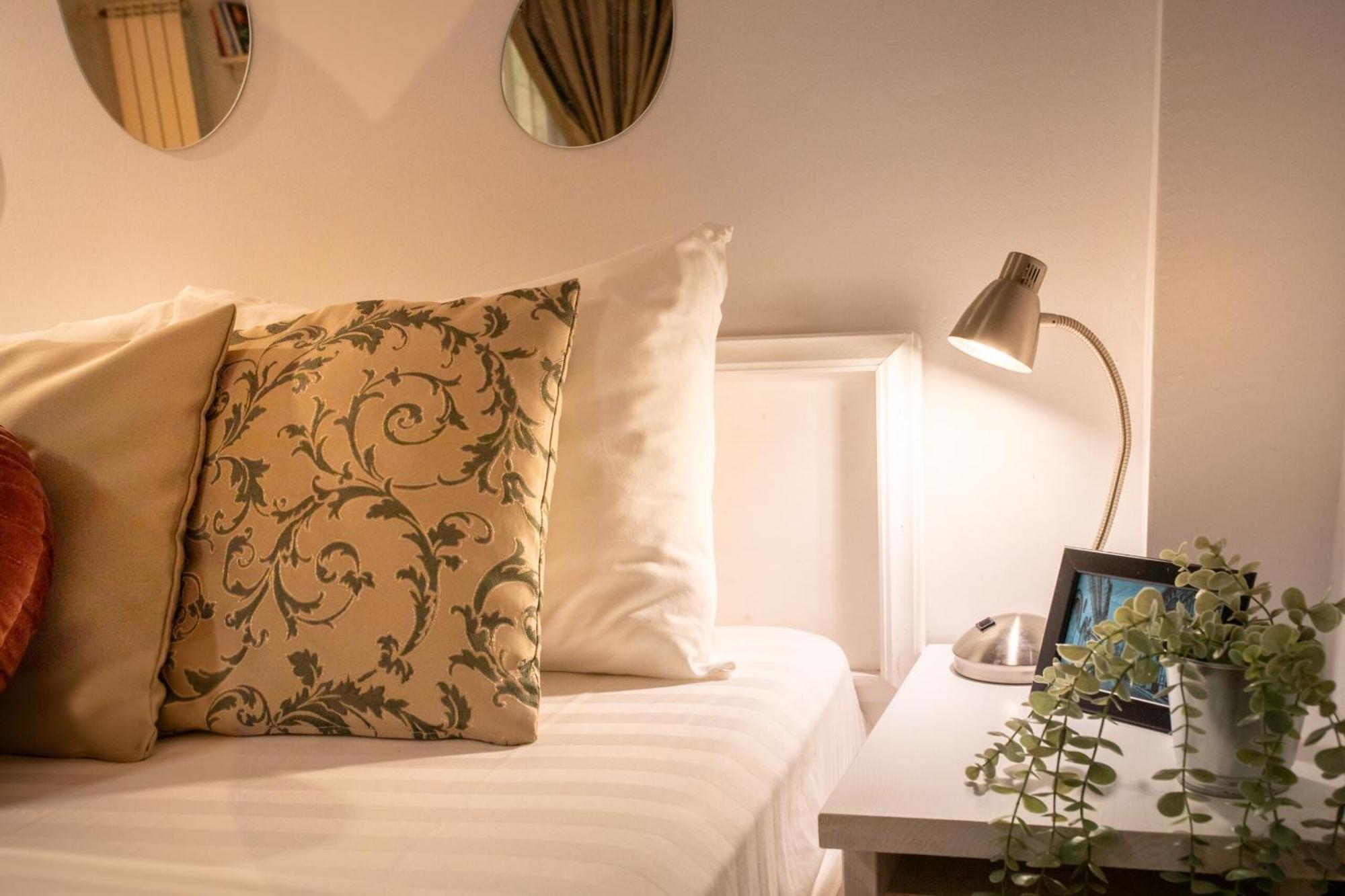 2Br Apartment At Piata Natiunilor Unite: Perfect For City Center Stays บูคาเรสต์ ภายนอก รูปภาพ